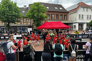 Wie geht das denn? Mitten in Gifhorn machen Kinder freiwillig Sport