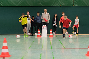 Ex-Profi Matthias Scherz brachte Sportstation2 zum Training mit